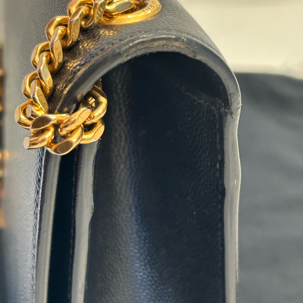 YSL KATE MEDIUM IN GRAIN DE POUDRE EMBOSSED LEATHER - Picture 9 of 9
